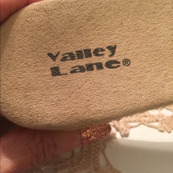 Vintage slip on low wedge - Picture 3 of 5